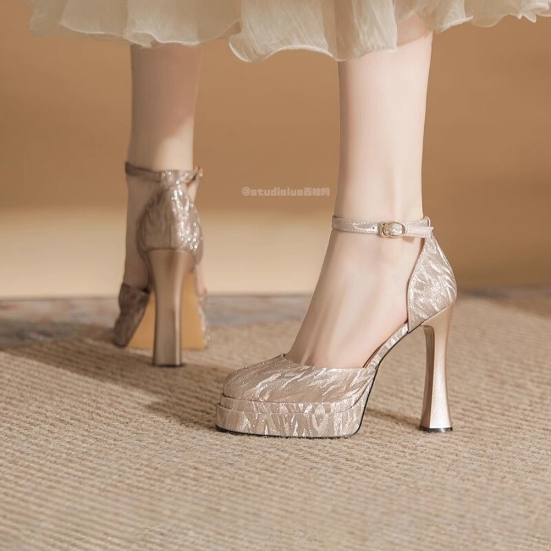 Hong Kong Style Waterproof Platform Shoes, Comfortable High Heels for Women, 2026 Spring/Summer, Chunky Heel, Champagne Color, Petite Wedding Shoes Hong Kong Style Waterproof Platform Shoes, Comfortable High Heels for Women, 2026 Spring/Summer, Chunky Heel, Champagne Color, Petite Wedding Shoes