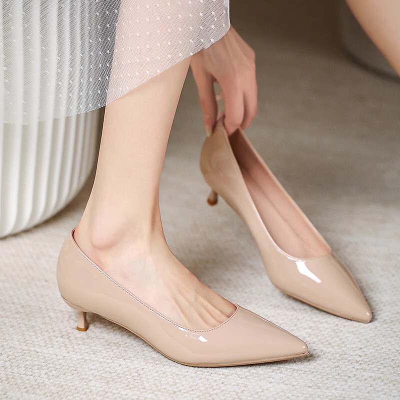 Hong Kong Nude Stiletto Work High Heels for Women 2026 Patent Leather Soft Sole Professional 3cm Low Heel Shoes