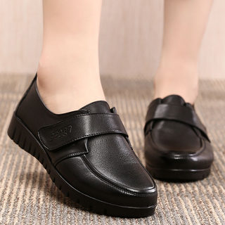 Mom's Shoes, Genuine Leather, Soft Sole, Middle-Aged and Elderly Cowhide Shoes, Large Size Women's Shoes, Middle-Aged Non-Slip Elderly Leather Shoes, Spring and Autumn Wide Feet