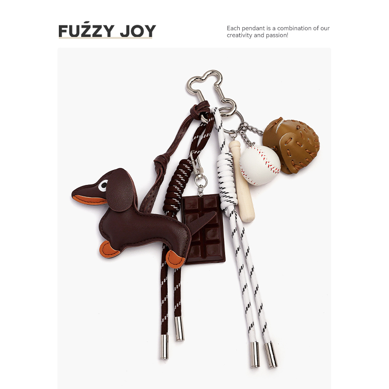 Miu Series Retro Dachshund Dog Baseball Keychain Niche ins Bag Pendant Blogger's Same Style Couple's Accessory Personalized Miu Series Retro Dachshund Dog Baseball Keychain Niche ins Bag Pendant Blogger's Same Style Couple's Accessory Personalized