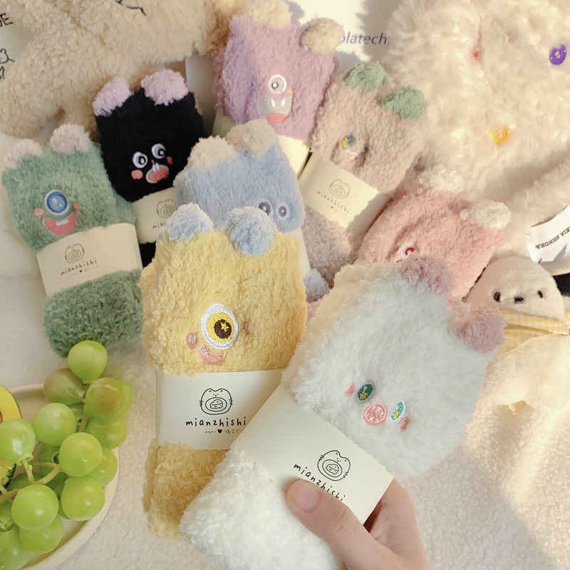 Cartoon Cute Coral Fleece Socks for Women, Mid-Calf Socks, Fleece-Lined and Thickened, Winter Fluffy Warm Home Sleep Long Socks