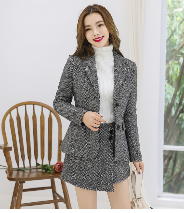 Bộ xương cá nhỏ phù hợp với nữ 2018 thu đông phiên bản mới của Hàn Quốc với kiểu dáng thon gọn thời trang áo len ngắn áo khoác nữ uniqlo