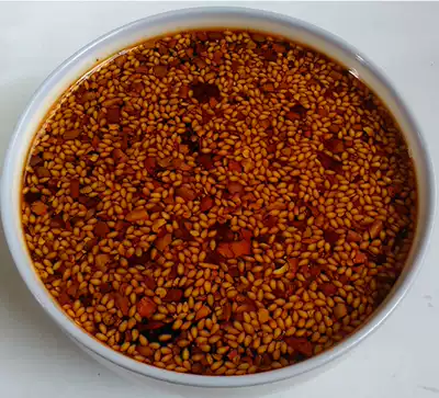 Shaanxi splashed oil chili Hanzhong chili oil Red oil chili Xi'an Oil Splashed chili pepper salad seasoning Medium spicy 360g