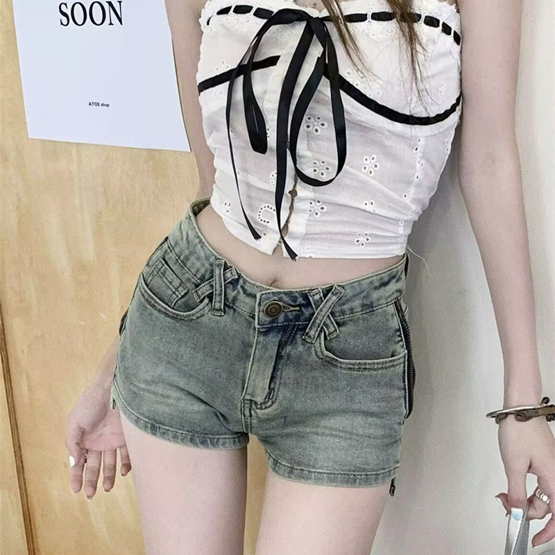 High-Waisted Retro Distressed Denim Shorts for Women, Summer Thin Style with Unique Design, Trendy Tight-Fitting Hip-Hugging Versatile Hot Pants