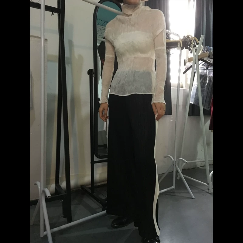 JT JANE Designer Style, Push-Pleated Tennis Top, Niche Design Slim Top, Spot