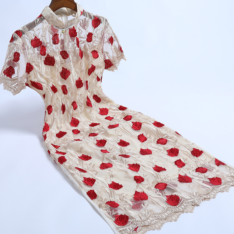  2XL+Champagne-Red Flower  