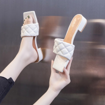 Slippers female 2021 new summer fashion outside wear Joker thick heel middle heel low heel flat bottom casual word cool