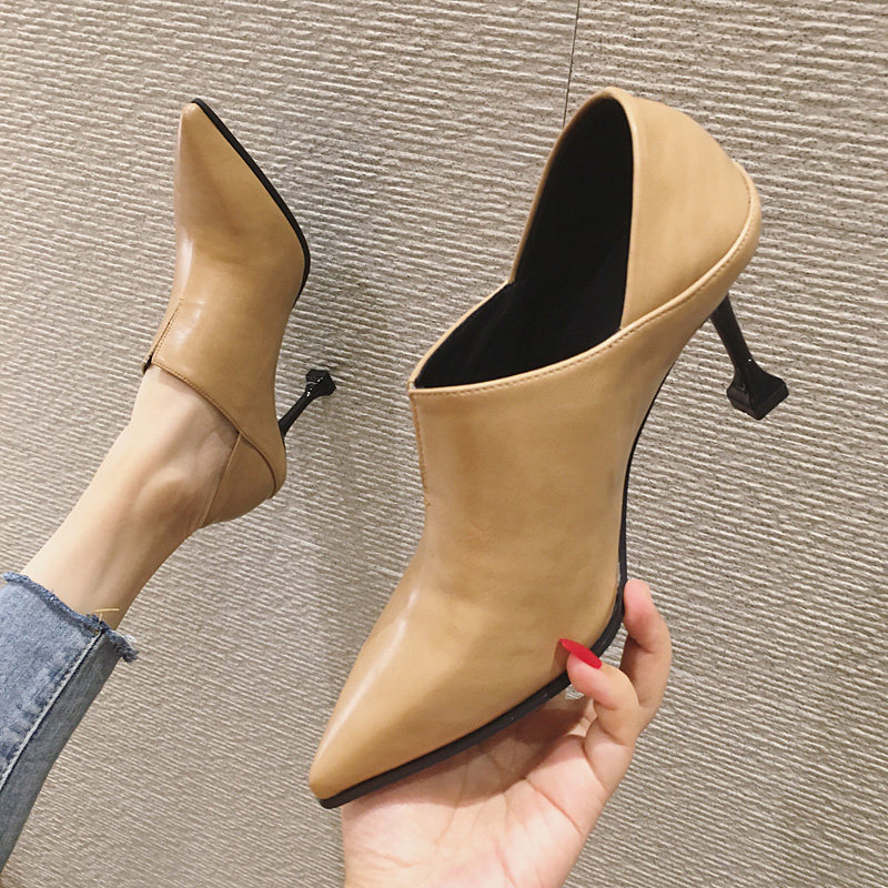 Hipster high heel women's shoes 2021 new spring and autumn models 2022 spring thin heel pointed deep mouth professional single shoes