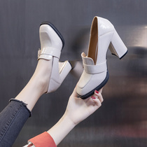 High heel womens shoes 2021 New Autumn Spring and Autumn Joker thick heel deep mouth small leather shoes British style single shoe middle heel