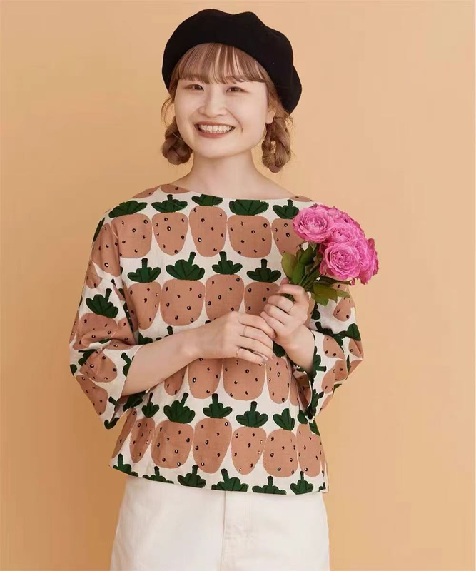 Japanese Style/A Brand Versatile Strawberry Print/Round Neck Short-Sleeve Shirt