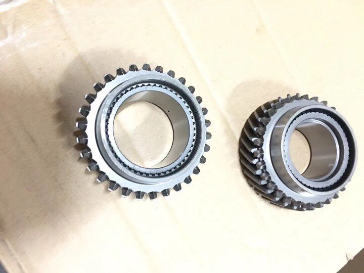 Adaption Chang'an Suzuki's new Vitra Feng Ravong Yu Qiaeti Gearbox Gear Tooth box One-axis two-axis 1234 stopover