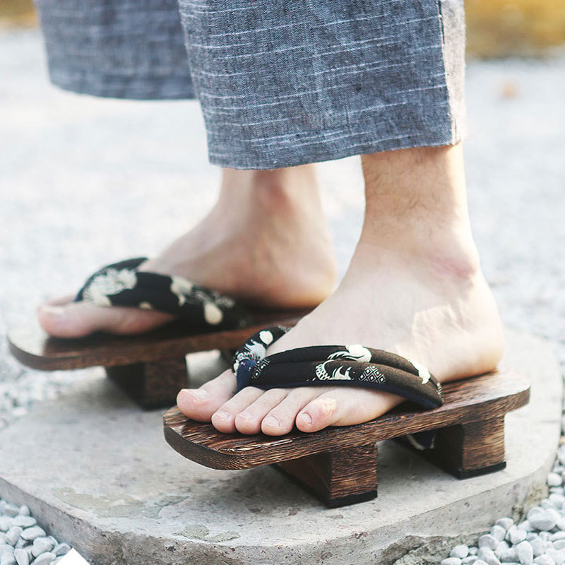 Men's Clogs, Japanese Sandals, Japanese-Style Cosplay, Chinese-Style Summer Men's Shoes, Thick-Soled National Style Flip-Flops, Two-Toe Casual Shoes Men's Clogs, Japanese Sandals, Japanese-Style Cosplay, Chinese-Style Summer Men's Shoes, Thick-Soled National Style Flip-Flops, Two-Toe Casual Shoes
