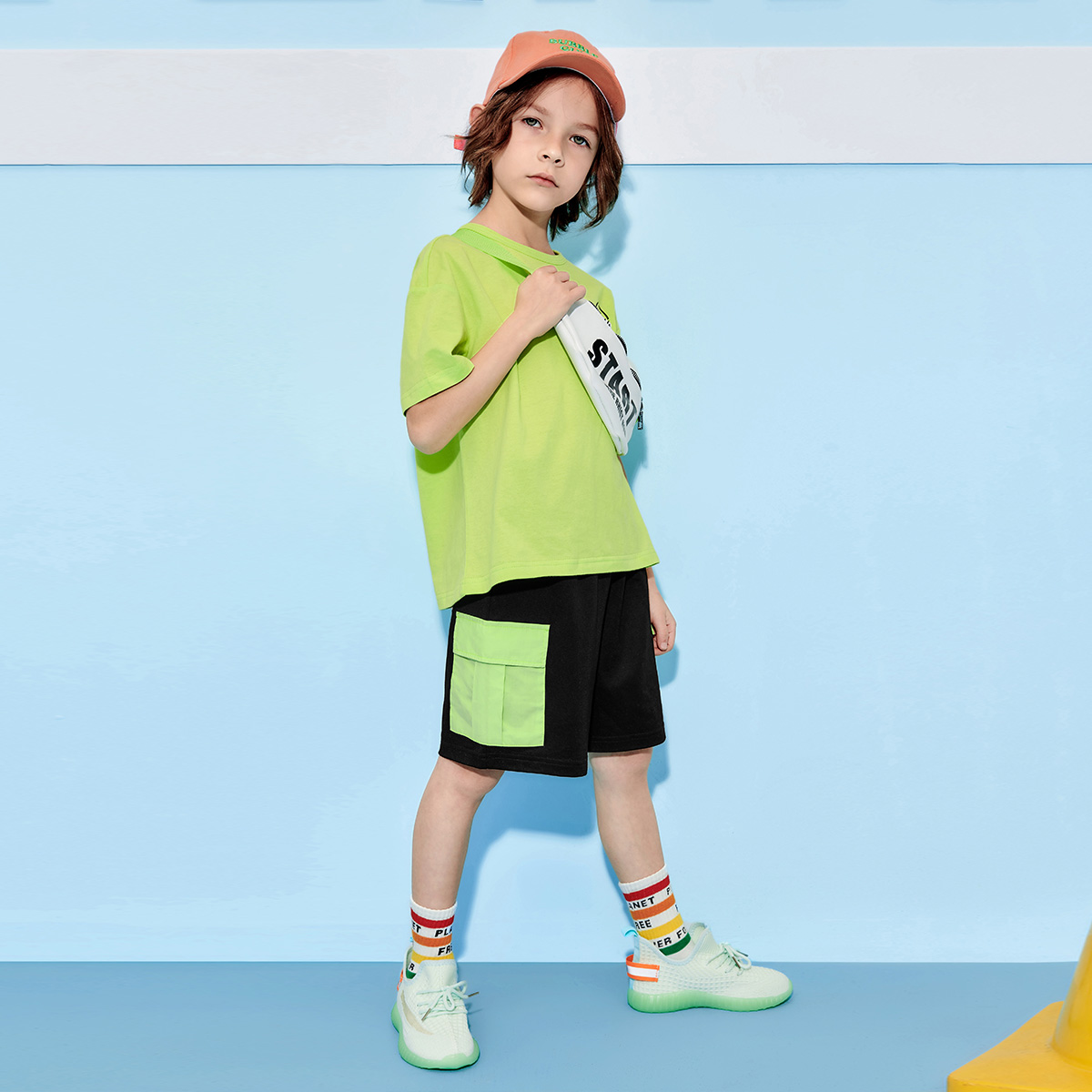 Quần áo Tiancheng childrens quần áo mùa hè 2020 váy cậu bé mới lớn trẻ em vừa và Hàn Quốc phiên bản màu sắc của mỏng lăm phút quần triều.