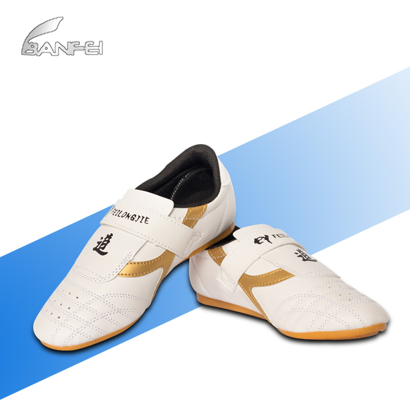 Taekwondo shoes children boys training soft bottom female beginners adult road shoes martial arts shoes breathable muay thai professional shoes