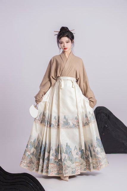 Hanfu ຕົ້ນສະບັບຈາກປີ 1955 [Qianli Jiangshan] imitation ດອກໄມ້ເຮືອບິນເສອແຂນແບບຈີນໃຫມ່ສີແດງມ້າໃບຫນ້າ Dress Wedding ເຄື່ອງນຸ່ງຫົ່ມພາກຮຽນ spring ແລະດູໃບໄມ້ລົ່ນ