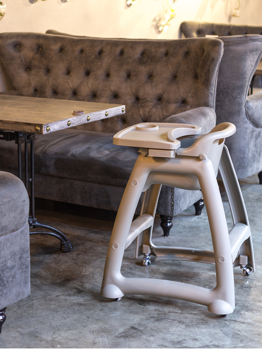 Plastic BB chair Hotel dining room chair KFC McDonald's Children's dining chair Baby dining chair Baby dining table