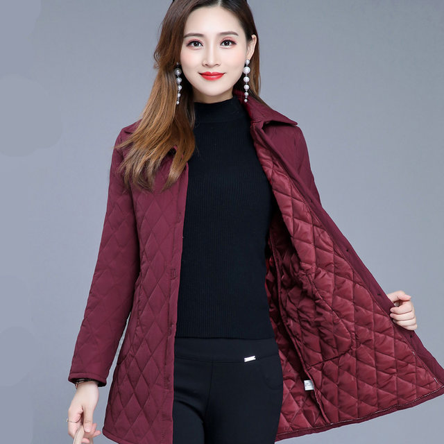 Middle-aged and elderly women's thin cotton-padded clothes mid-length self-cultivation 50-year-old mother autumn and winter tops fashion thick coat