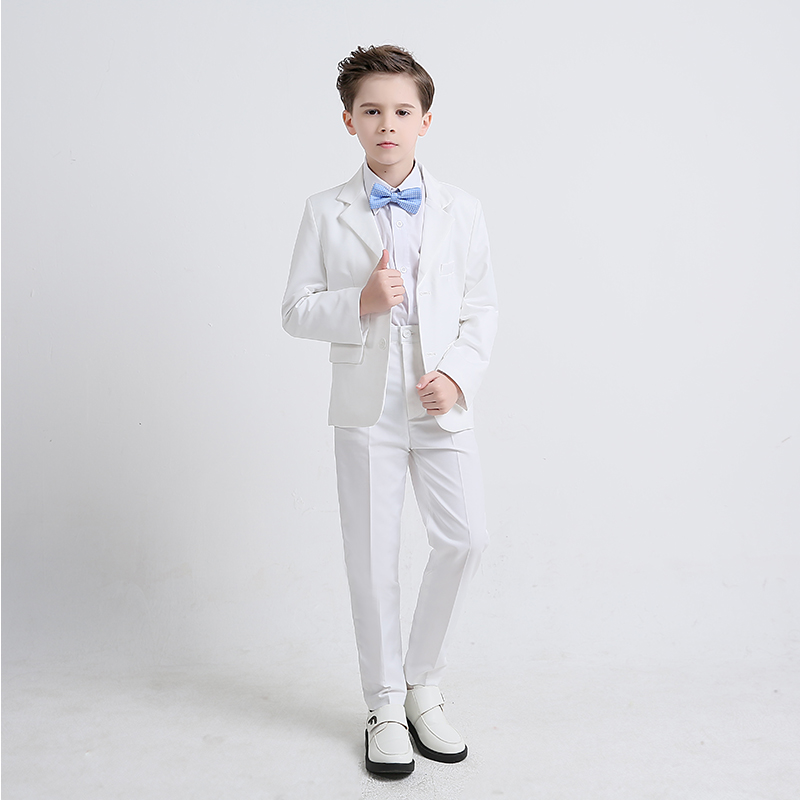 Boy Yinglun Wind white suit gown suit 2022 new children acting small host The piano plays out