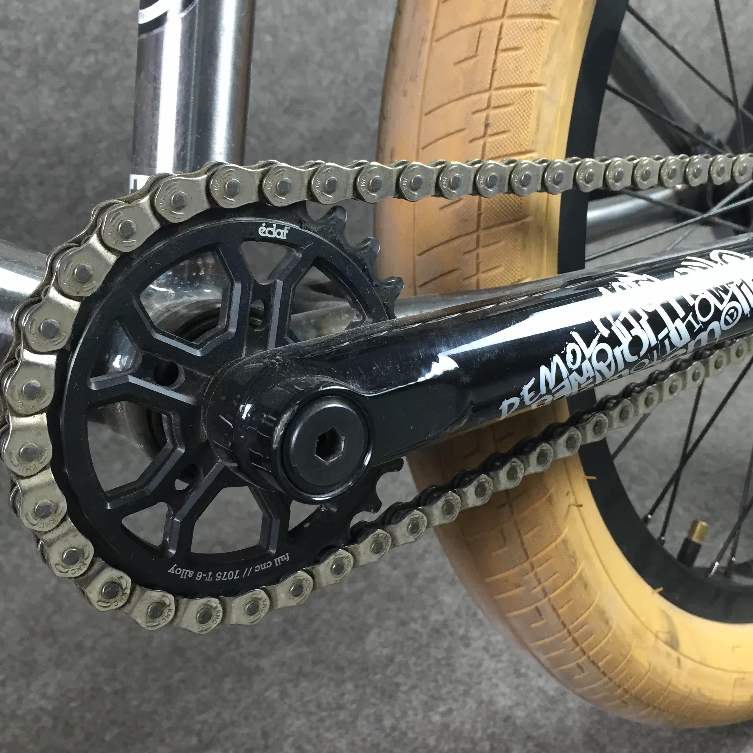 Chaîne de vélo - Ref 2378379 Image 5