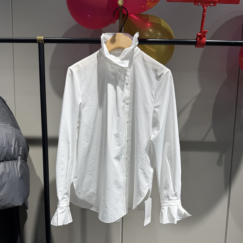 Stylish White Shirt with Ruffled Edges for Women, 2026 Spring New Long-Sleeve Ruffle Collar Fashionable Versatile Niche Top