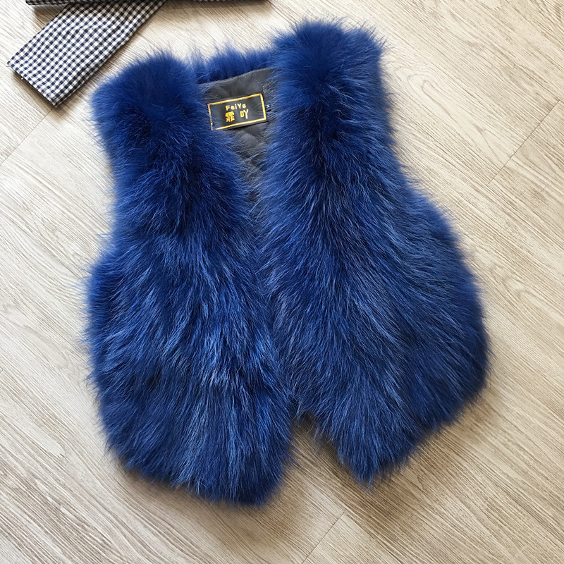 2025 Haining Autumn/Winter New Style Fox Fur Vest for Women, Short Slim Fit Real Fur Vest Jacket