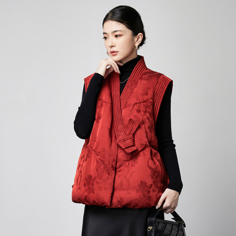 New Chinese Style down Vest for Women, Winter New Model, Jacquard Vest, White Goose Down, New Year Red Vest