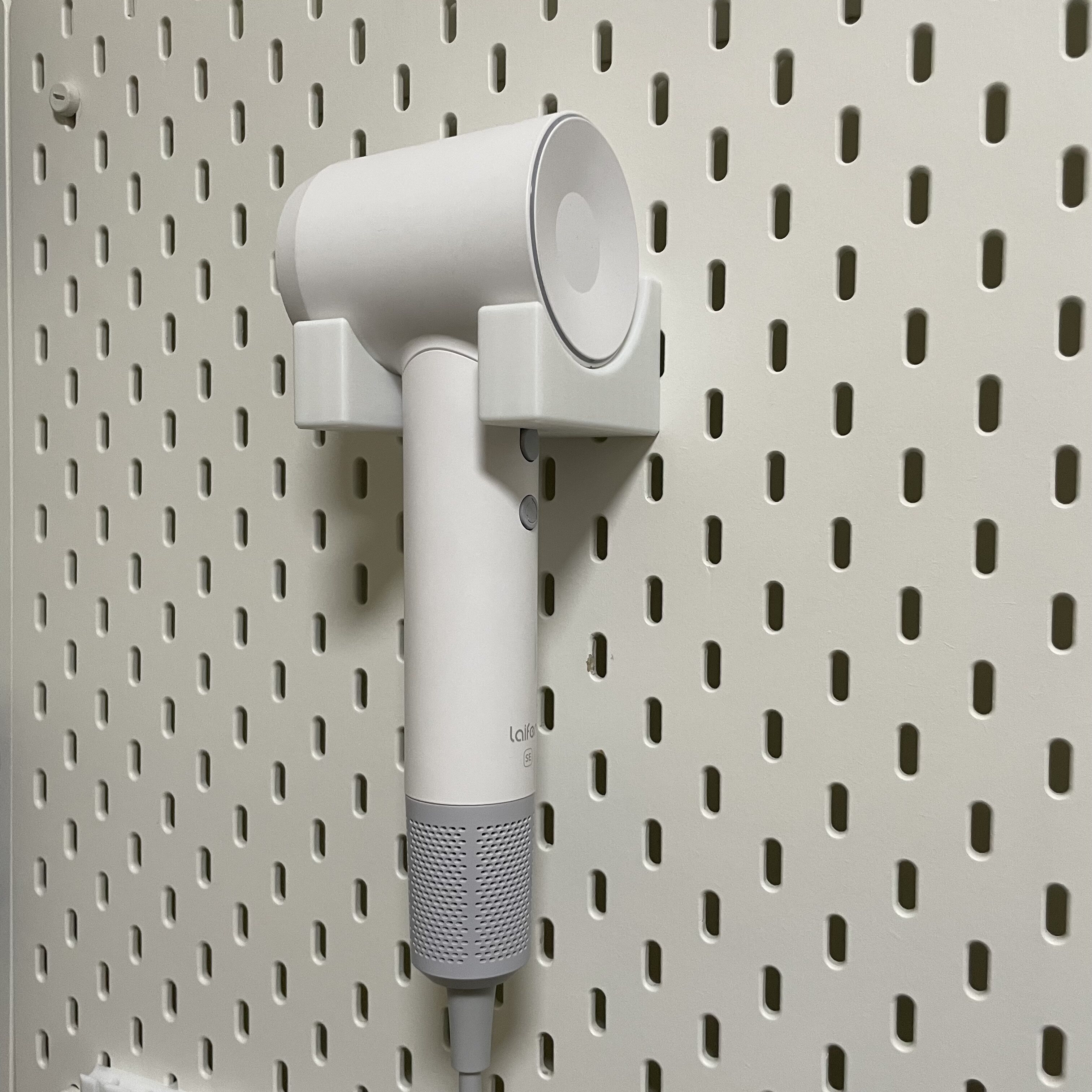 IKEA hole plate accessories Hair dryer bracket Hair dryer bracket hook Leifen Dyson universal SKADIS