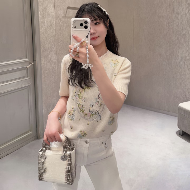 Shenzhen Nanyou High-End Women's Clothing Heavy Craft Colorful Floral Bow Letter Embroidery Short-Sleeve Knitted Sweater for Women