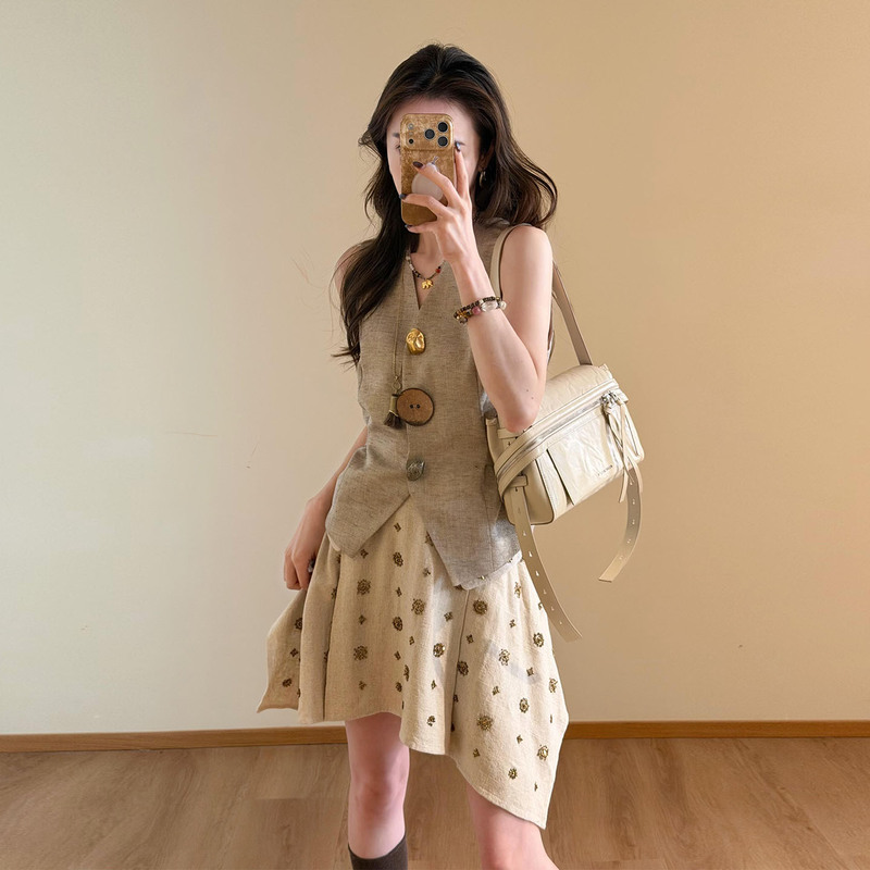 Linen Vest and Skirt Set for Women, 2026 Spring and Summer New Style, Very Stylish, Casual and Stylish Design, Two-Piece Set