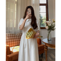 2022 new spring and autumn white dress womens style design sensation Little crowdwind small summer dresses early spring