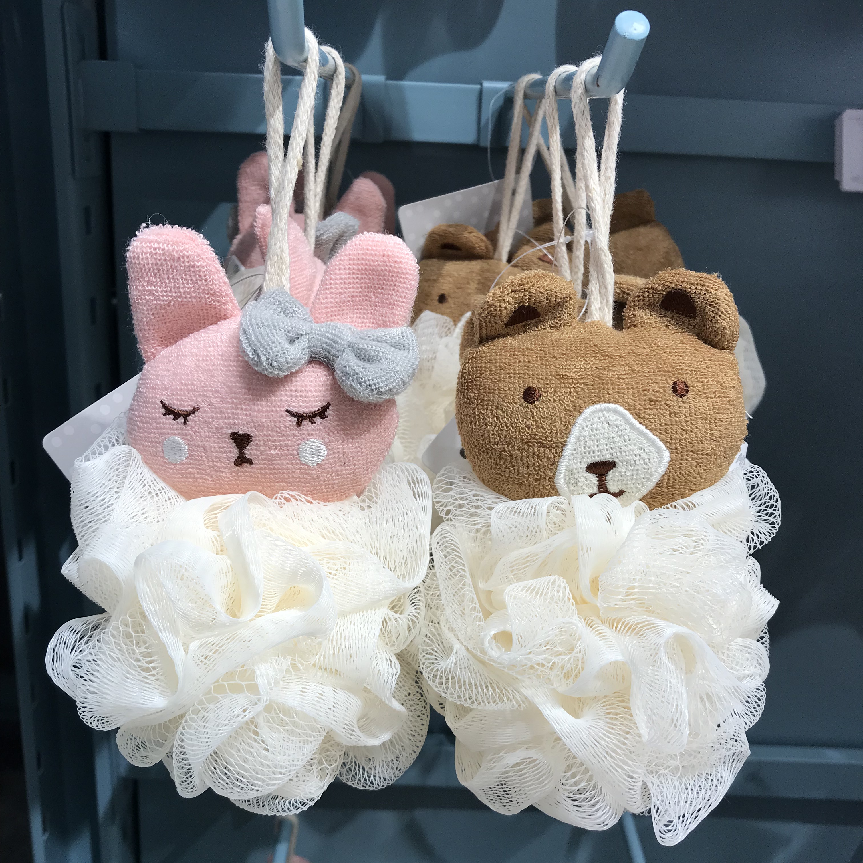 modern house Korean cute little bear Rabbit rabbit children bath ball Bath flower baby bath bubble ball