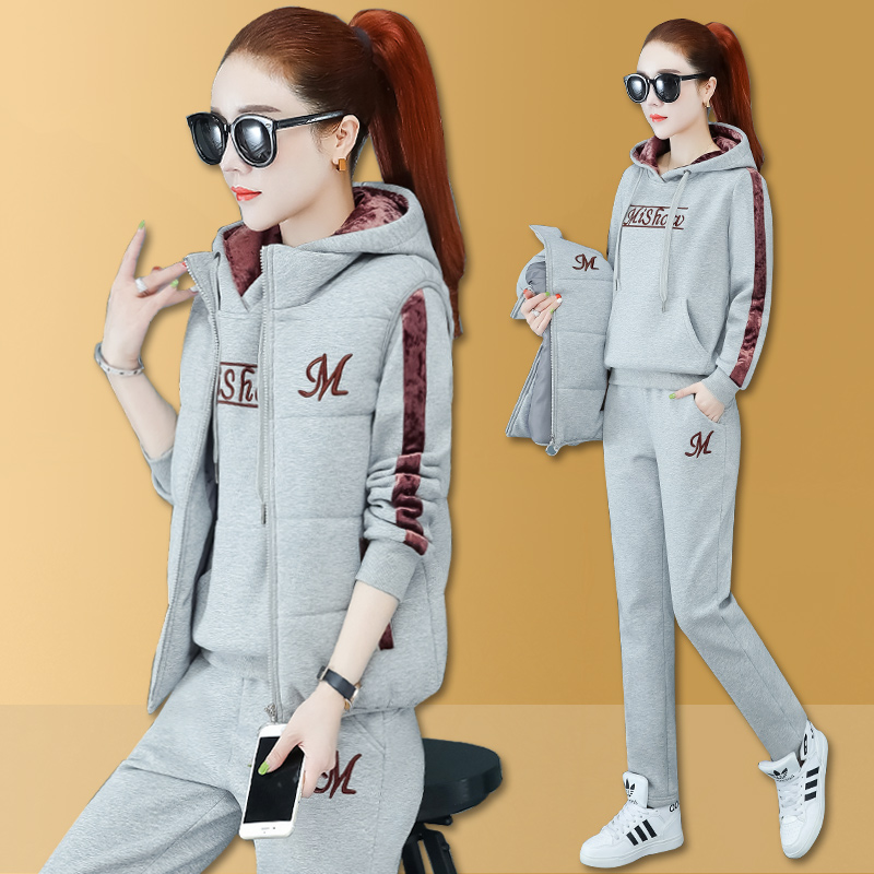 Glint Nameplate Sportswear Suit Woman Winter Coat Lady Thick T-Shirt 2021 New Thickened Casual Three Style Suits