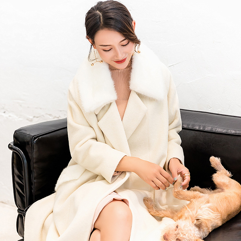 Manteau de fourrure femme - Ref 3172030 Image 1