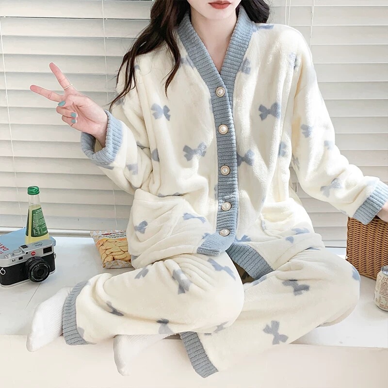 Autumn and Winter Thickened Coral Fleece Maternity Wear Set, Loungewear, Maternity Wear, Pregnancy and Expectant Mother Pajamas, Nursing Wear