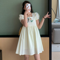Pregnancy Woman Dress Dress Dress 2021 Summer New Loose Lean Square Collar Embroidered Bubble Cuff Sweet Pure Cotton Doll Dress