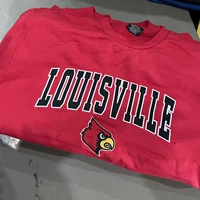 Светло -серый D4 Один или два красных зяблика
