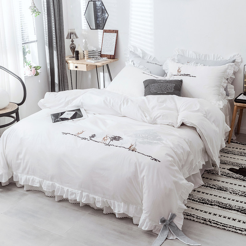 Princess wind white cotton four - piece in girl bow is set in Korean pure cotton 1 8mm bed skirt bed
