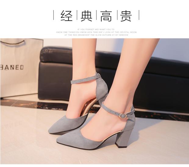 Mùa xuân và mùa thu Hàn Quốc của sandal mũi nhọn da lộn Baotou với giày cao gót có khóa rỗng với đế dày với giày đơn nữ mùa hè dép hermes nữ chính hãng