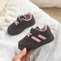 Коричневый размер 33–38 на шнуровке.