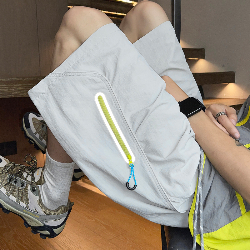 Summer Thin Ice Silk Shorts for Boys, Middle and High School Students, Teenagers, Quick-Dry Five-Point Sports Shorts Summer Thin Ice Silk Shorts for Boys, Middle and High School Students, Teenagers, Quick-Dry Five-Point Sports Shorts