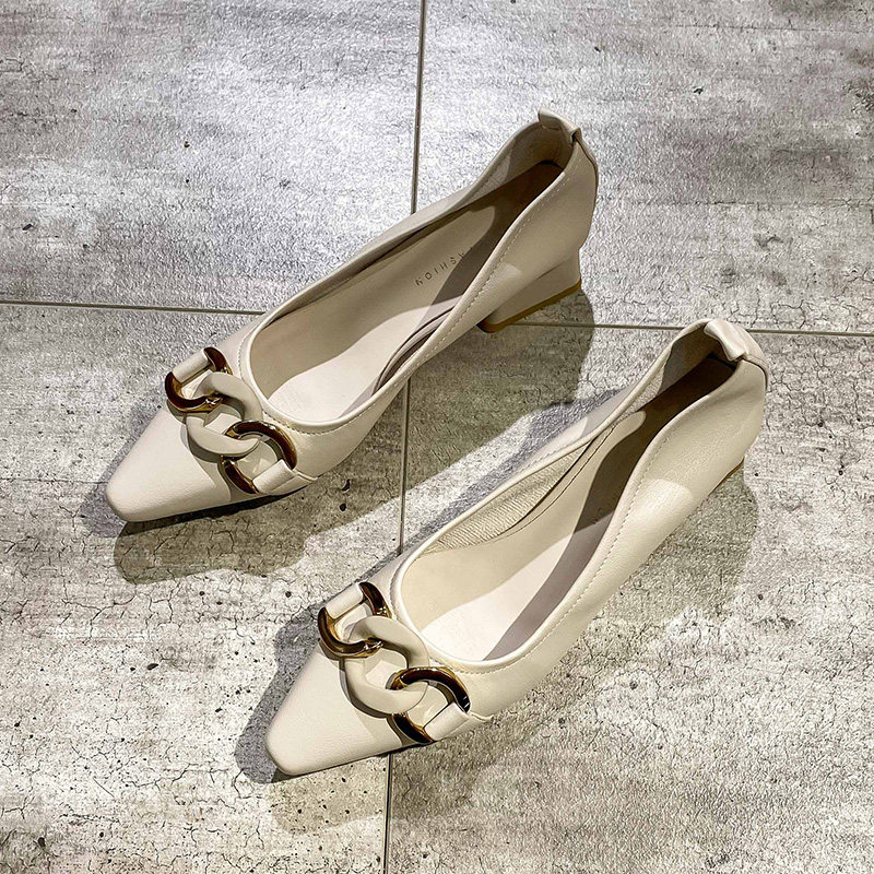 Single shoe woman with custard in 2022 The new French style small crowdsourced high heel shoe finer with soft leather and four seasons shoes