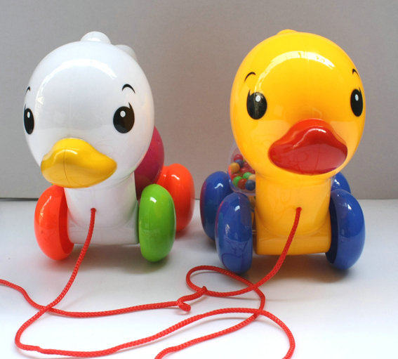 Pull rope teasing the baby's learning step Puzzle Toy Pull Wire Small Ducks with rocking bell Puzzle Toys