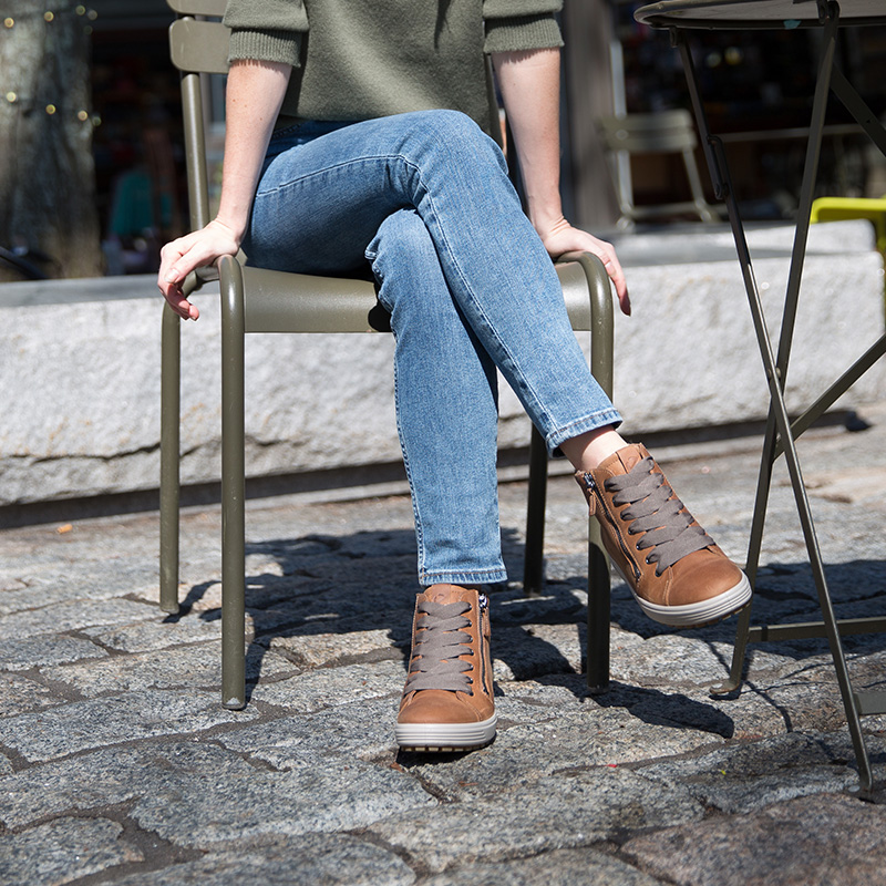 ECCO 爱步 SOFT 7 Tred 柔酷7号 GTX防水 女式保暖短靴 39码2.9折.02 海淘转运到手约¥514