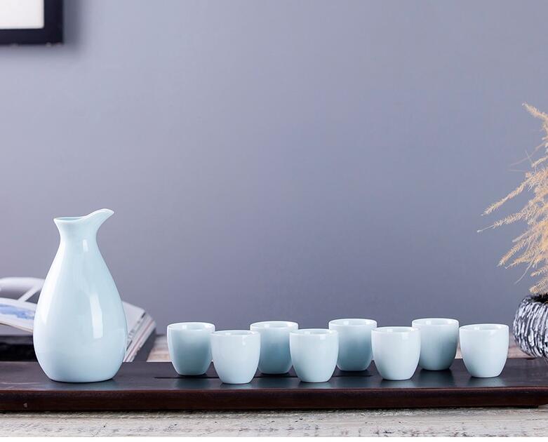 Jingdezhen celadon white wine wine wine wine points suit small a small handleless wine cup a pot of 8 cups of wine bottle glass