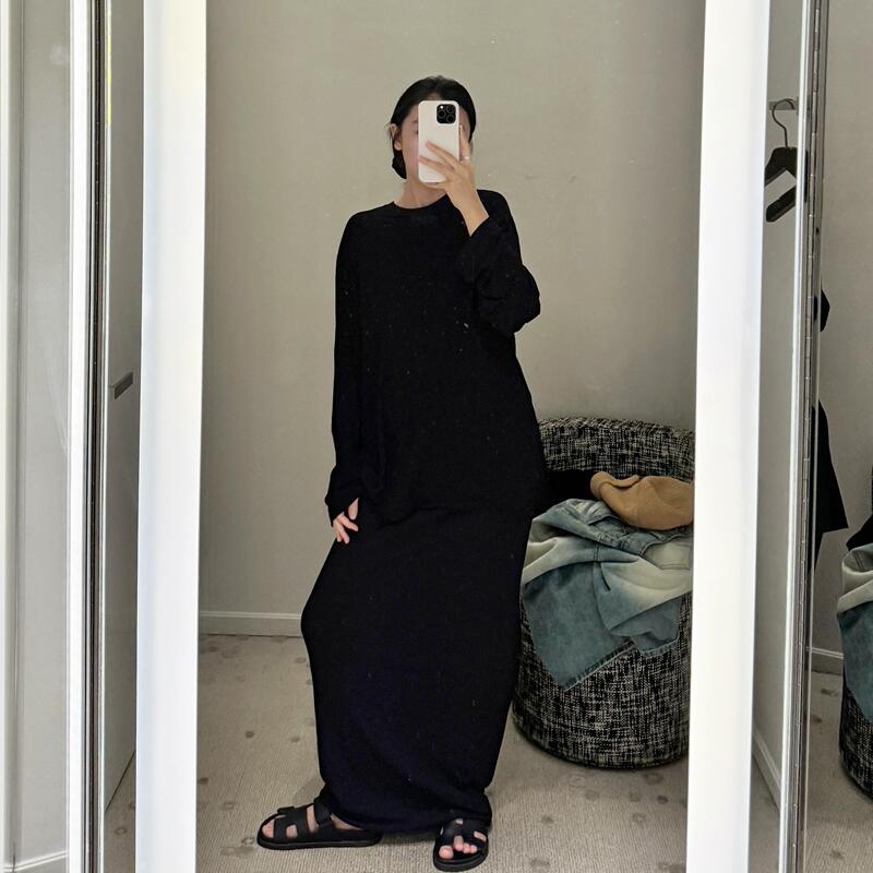【Round Neck Version】Round Neck Long-Sleeve T-Shirt for Spring, Summer, Autumn, and Winter, Loose and Relaxed, Soft, Comfortable, Cool, and Drapey Blouse 【Round Neck Version】Round Neck Long-Sleeve T-Shirt for Spring, Summer, Autumn, and Winter, Loose and Relaxed, Soft, Comfortable, Cool, and Drapey Blouse