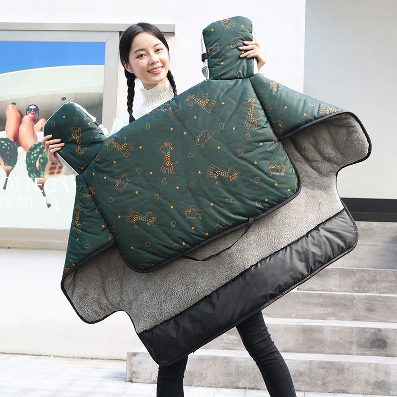 Electric motor vehicle spring and autumn windshield is thicked in winter by plumbing four seasons anti-cold and waterproof battery electric bicycle windshield