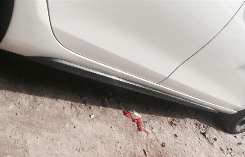 Áp dụng cho phiên bản Golf 6GTI bằng sợi carbon đuôi golf 5GTIR20 sửa đổi cánh gió cố định và vách ngăn phía sau - Sopida trên duoi gio xe oto