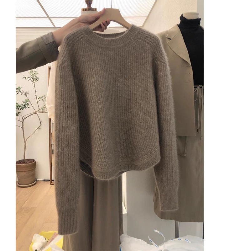 European Style New Cashmere Sweater for Women, Autumn and Winter Short Loose Curved Knit Base Shirt, Wool Lazy Pullover Thick Sweater