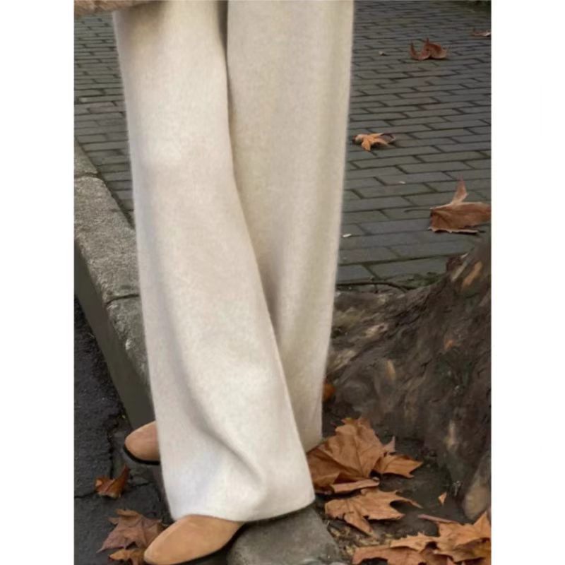 100% Australian Wool Wide-Leg Pants for Women, Soft and Drapey, Old Money Style Knitted Straight-Leg Pants, Long Pants for Autumn and Winter Outerwear 100% Australian Wool Wide-Leg Pants for Women, Soft and Drapey, Old Money Style Knitted Straight-Leg Pants, Long Pants for Autumn and Winter Outerwear