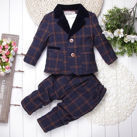 Chàng trai ăn mặc phù hợp với British Gió trai Showwear Kids 2019 mới dày cộng nhung trẻ em phù hợp với quy định.